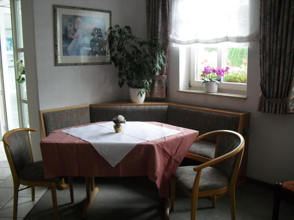 Dribischenhof Hotel Usseln Eksteriør billede